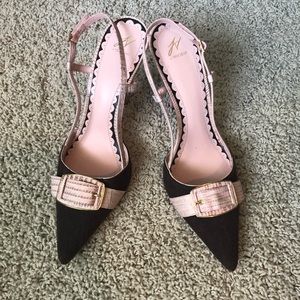 NWOT J. VINCENT ADORABLE BROWN & PINK BUCKLE SHOES